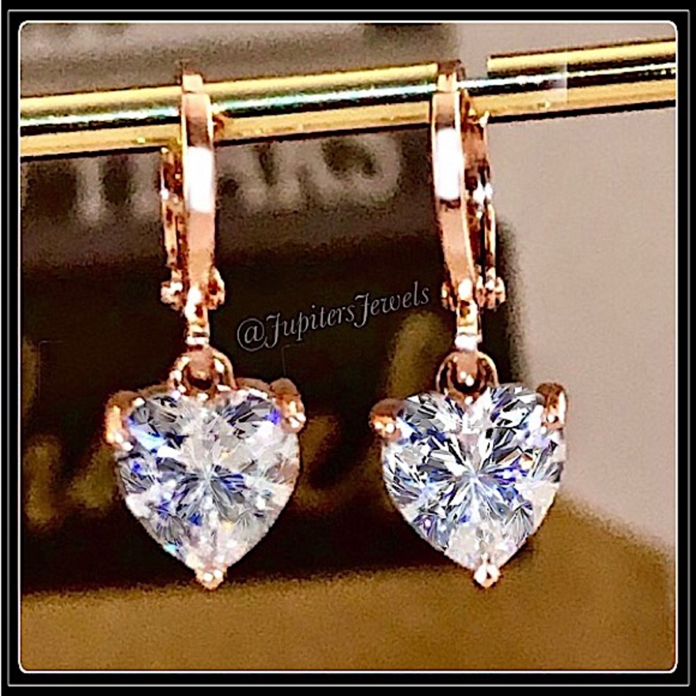 NEW SPARKLING GOLD SIMULATED DIAMOND HEART HUGGIE EARRINGS